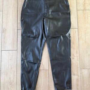 Never Worn Old Navy extra high waist skinny  Black Faux Leather Pants